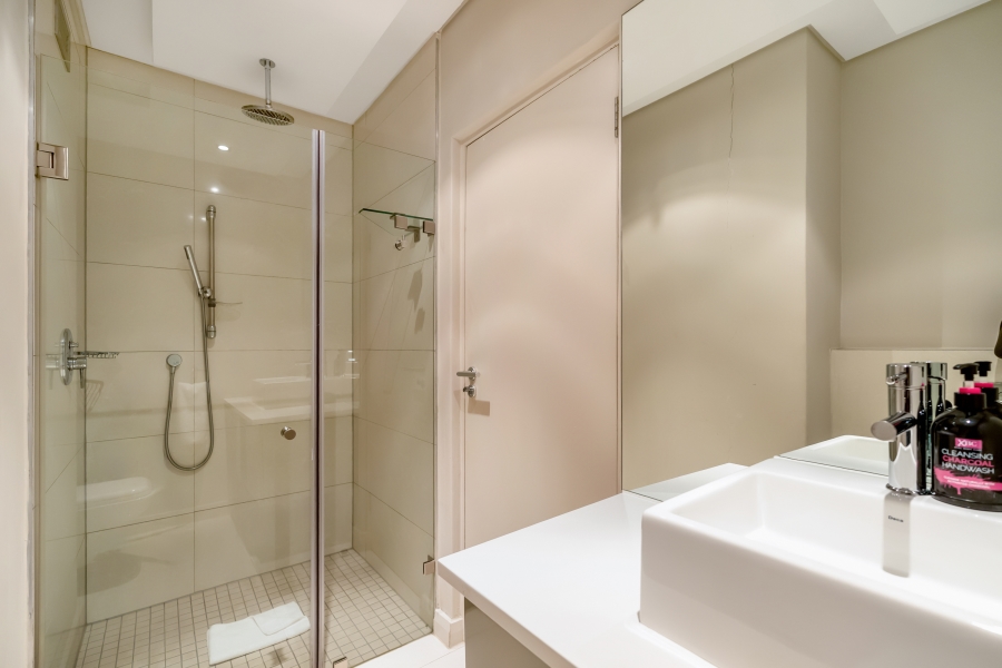 To Let 3 Bedroom Property for Rent in Camps Bay Western Cape